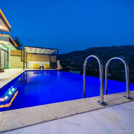 Huzurlu Kaş